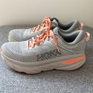 Hoka Women's Bondi 7 Gray and Coral Athletic Shoes